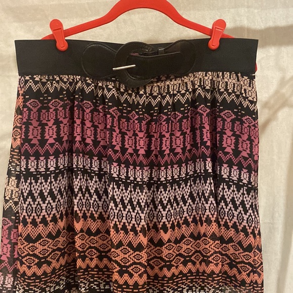 Multicolor skirt - Picture 3 of 7